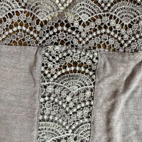 Dantelle t-shirt top with lace detail- Dusty purple Dante;;e burnout top size L - Picture 5 of 5